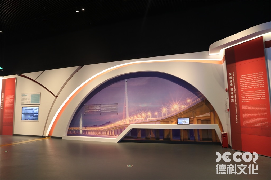 如何在展廳設(shè)計(jì)中體現(xiàn)企業(yè)的社會(huì)責(zé)任和可持續(xù)發(fā)展理念？