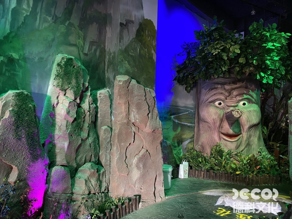 如何在文化展館設(shè)計(jì)中展示文化的本土性和全球性？