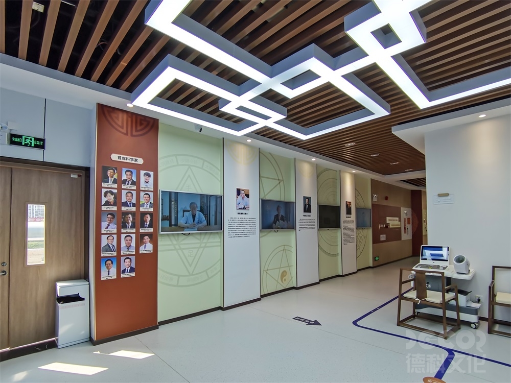 產(chǎn)品展廳設(shè)計(jì)中有哪些常見的陳列方式和展示技巧？